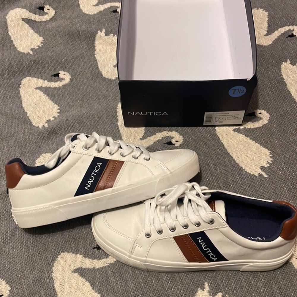 Brand New White Nautica Platform Sneakers Size 7.5 - Picture 3 of 9